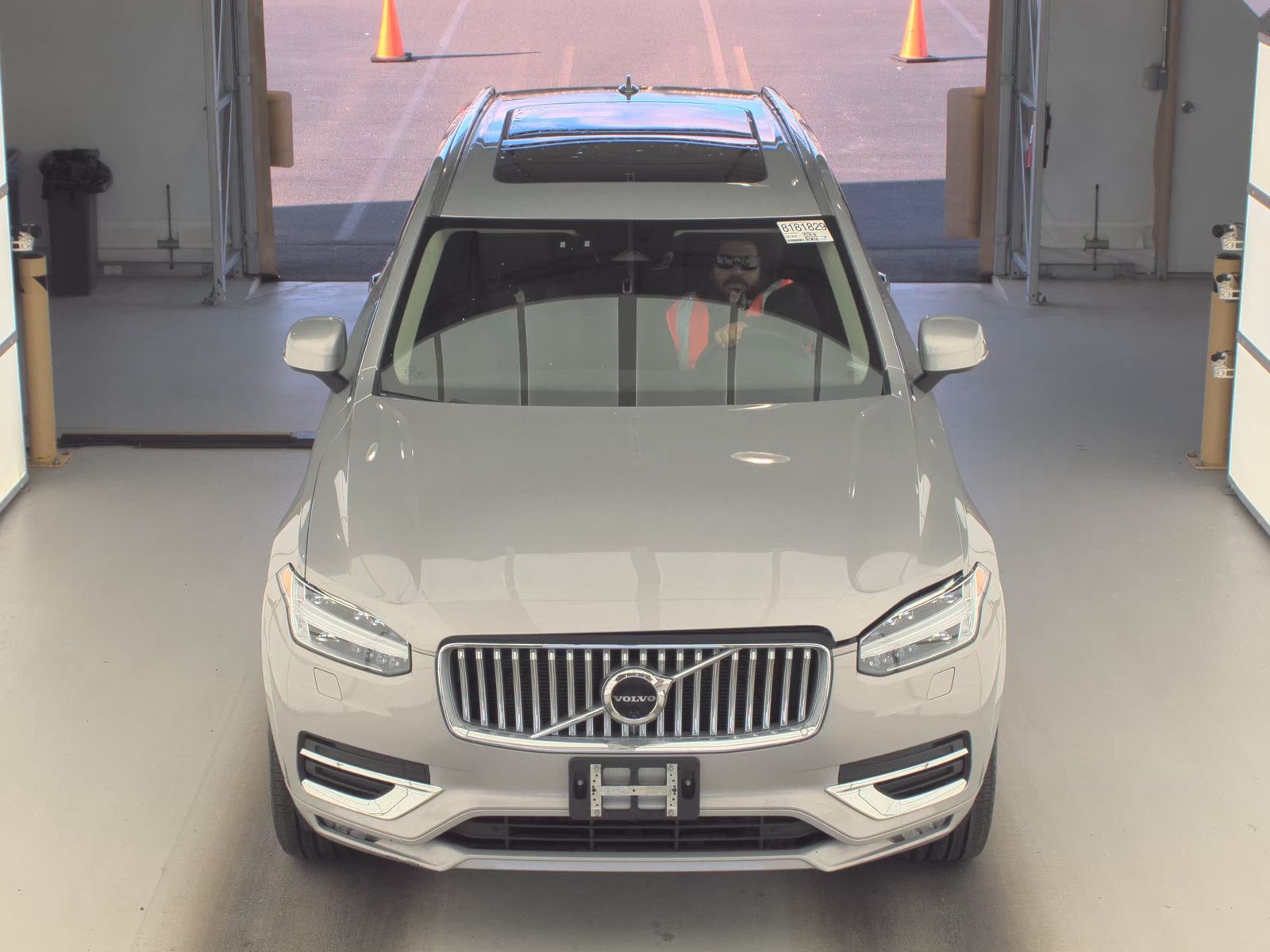 2023 Volvo XC90 B6 Plus AWD