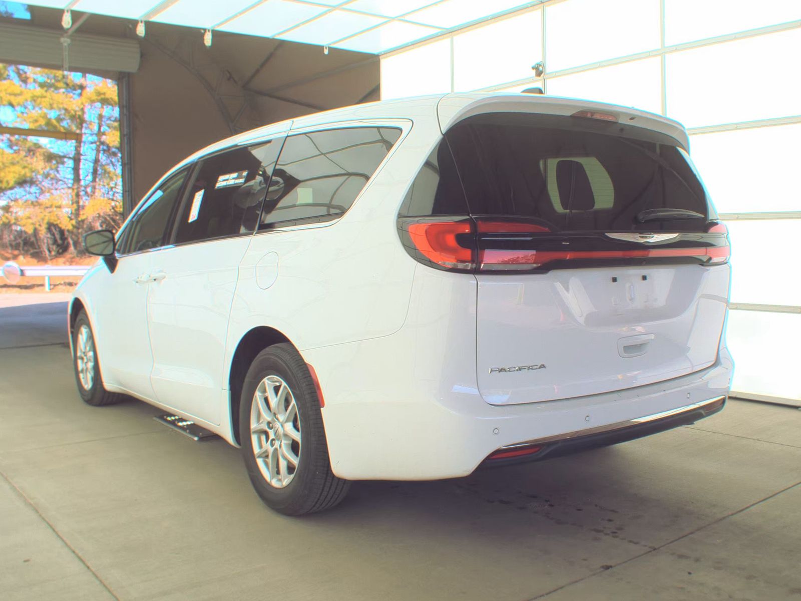 2024 Chrysler Pacifica Touring L FWD