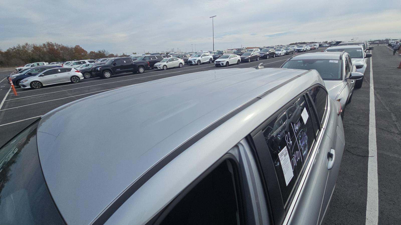 2024 Toyota Highlander LE AWD