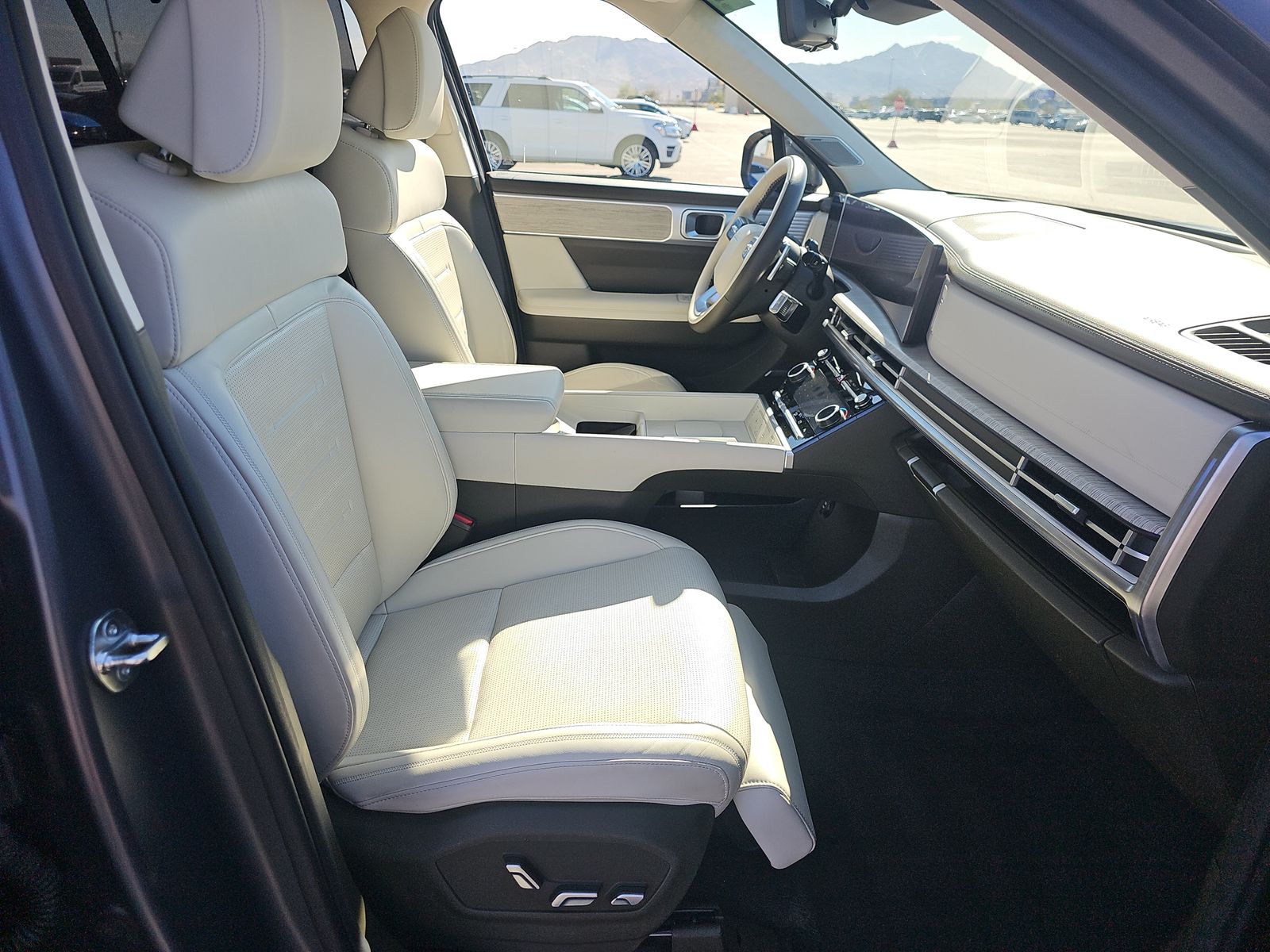 2025 Hyundai Santa Fe Hybrid Calligraphy FWD