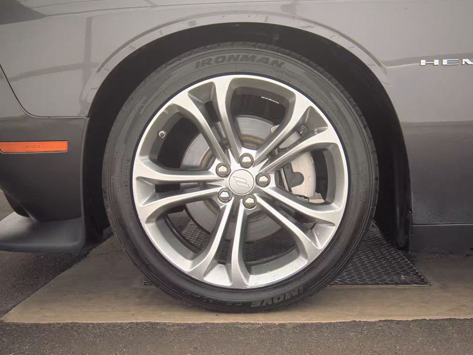 2022 Dodge Challenger R/T RWD