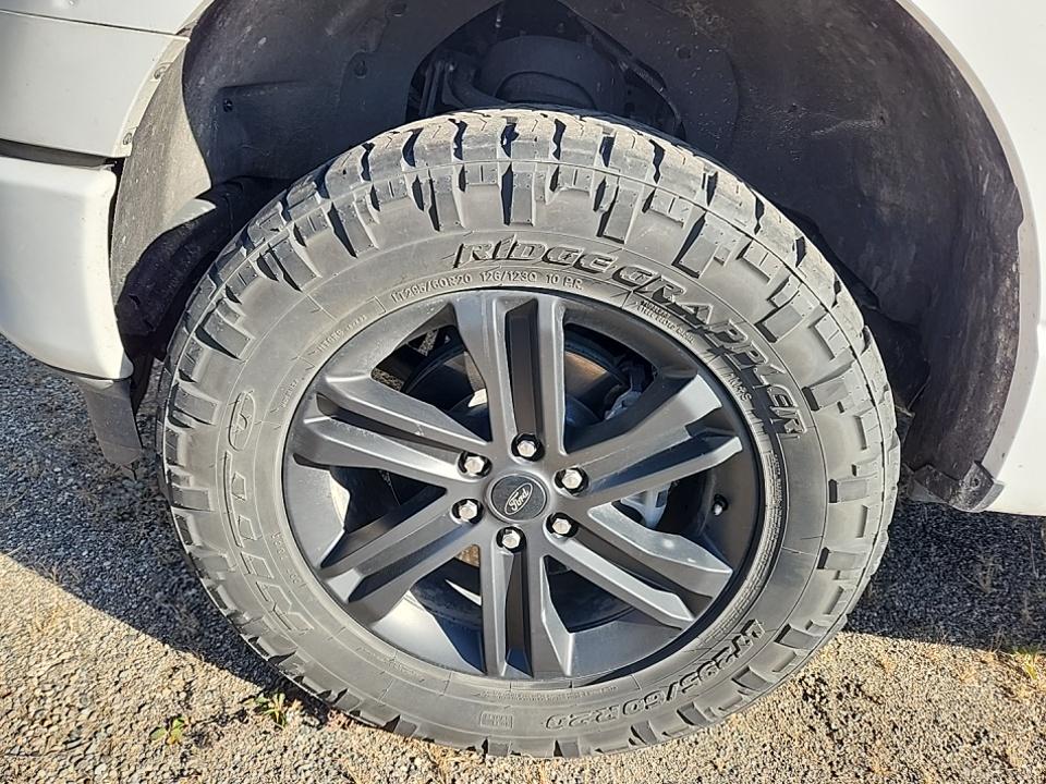 2023 Ford F-150 Lariat AWD