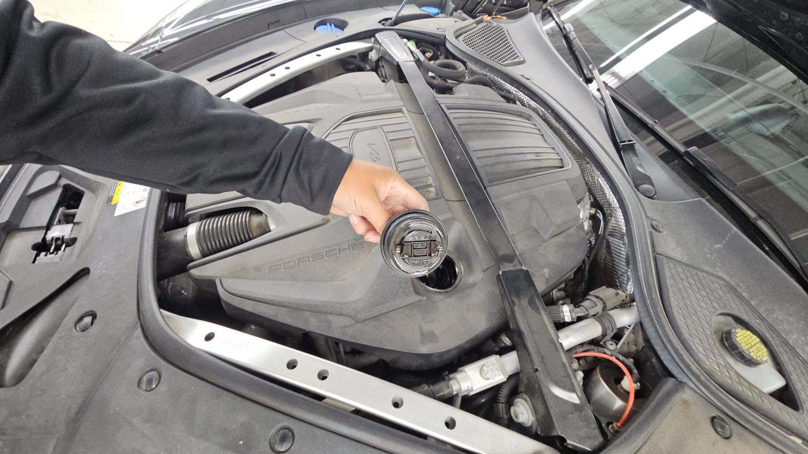 2022 Porsche Panamera 4 AWD