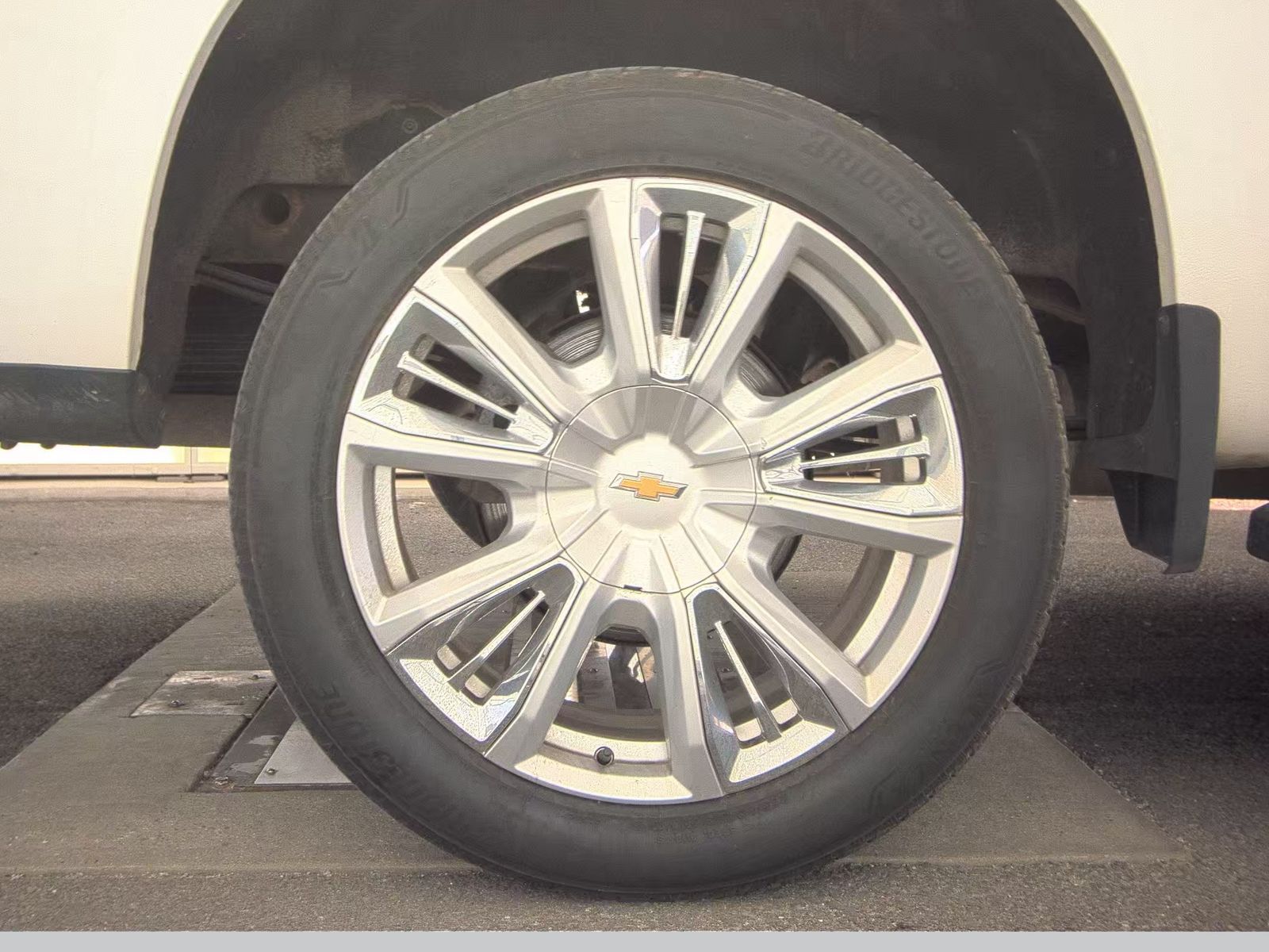 2022 Chevrolet Silverado 1500 High Country AWD