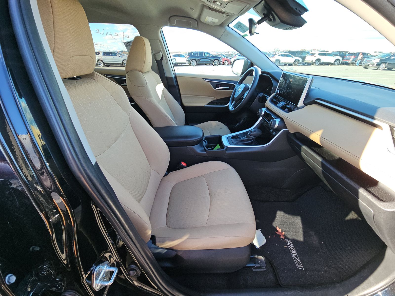 2024 Toyota RAV4 XLE AWD