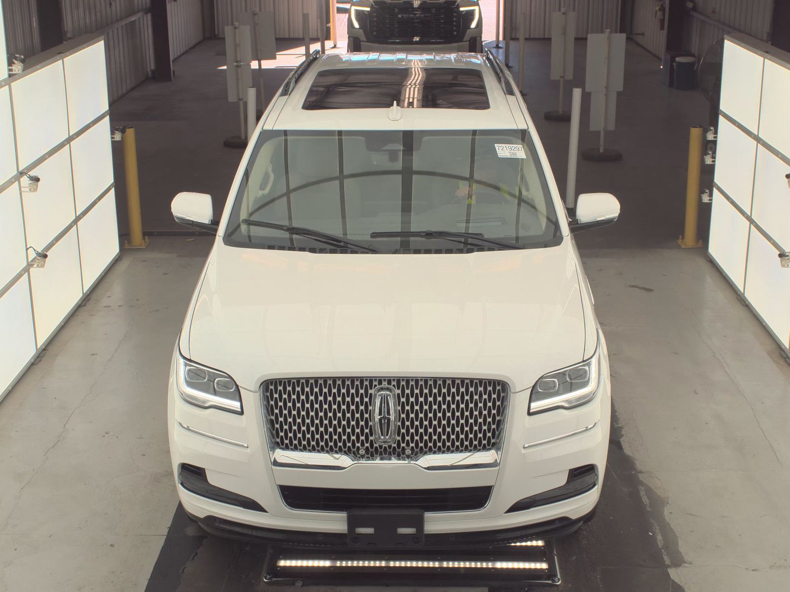 2023 Lincoln Navigator Reserve AWD