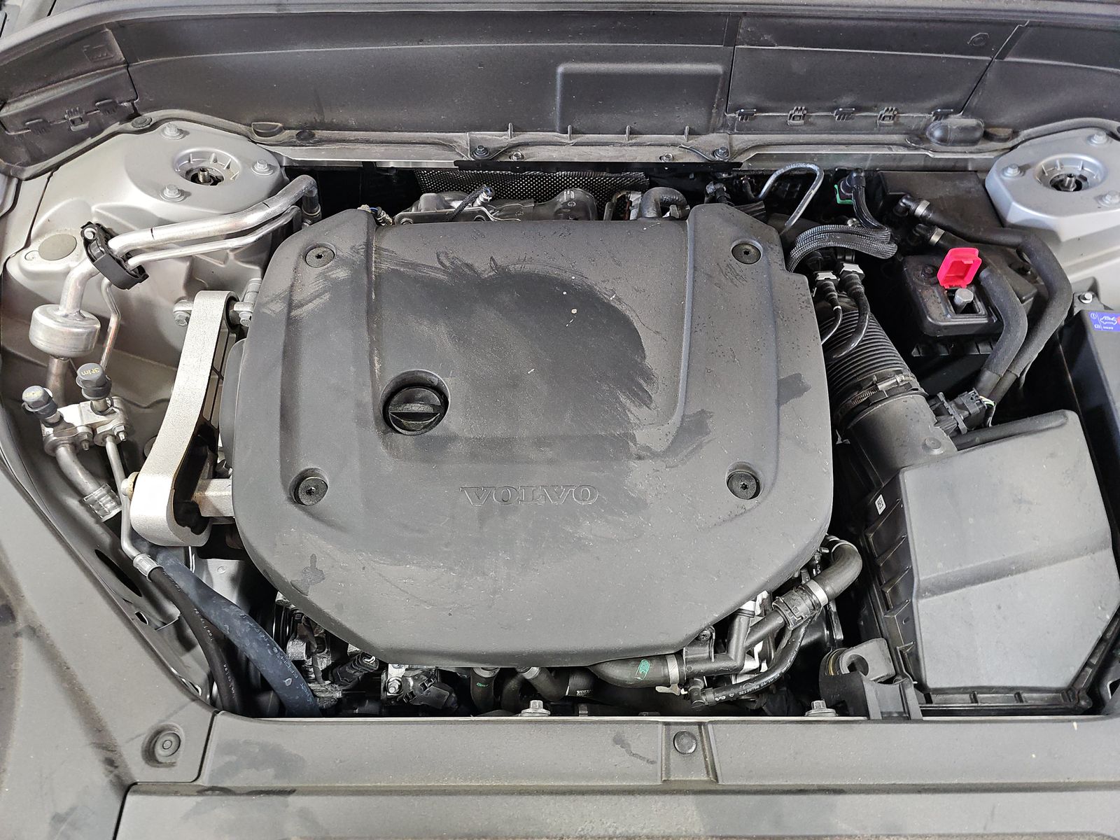 2025 Volvo XC90 B6 Plus AWD