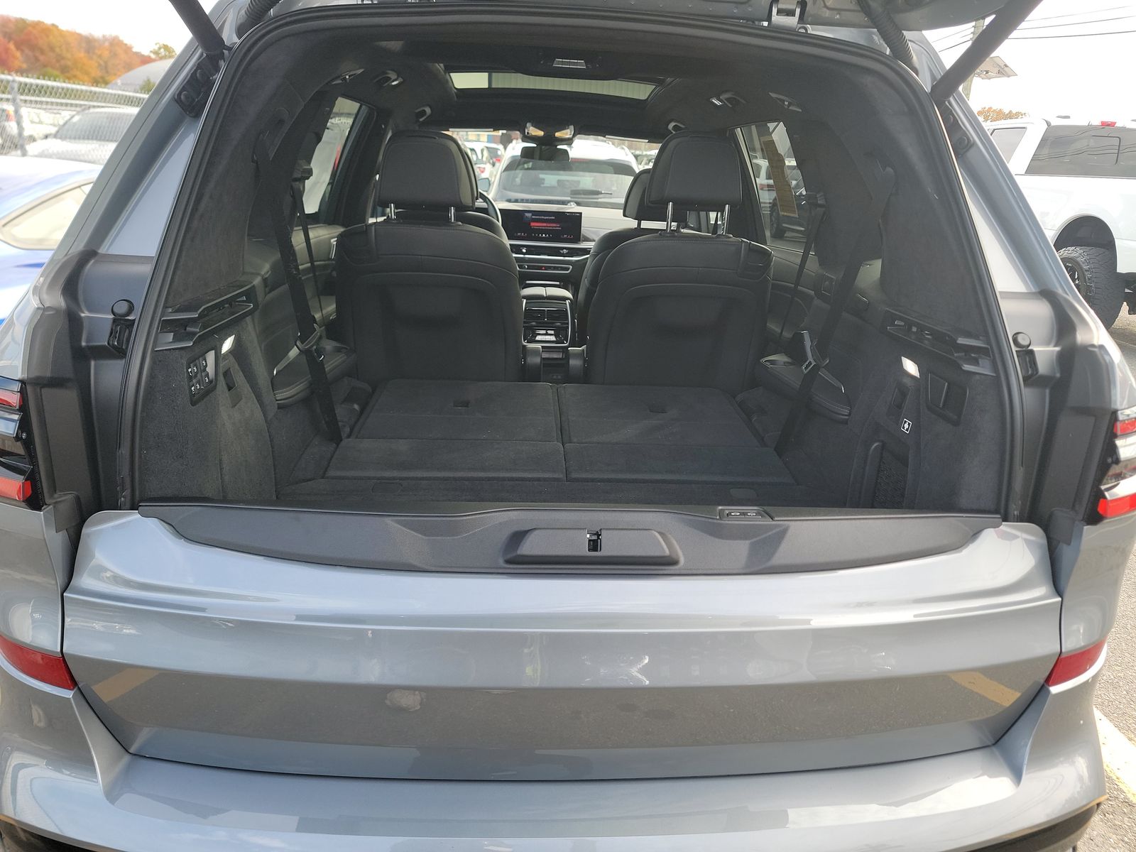 2024 BMW X7 M60i AWD