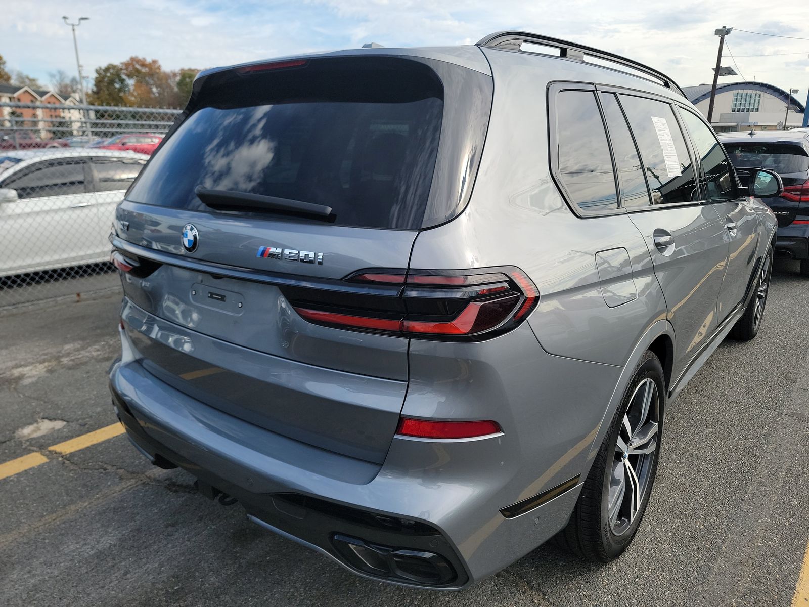 2024 BMW X7 M60i AWD