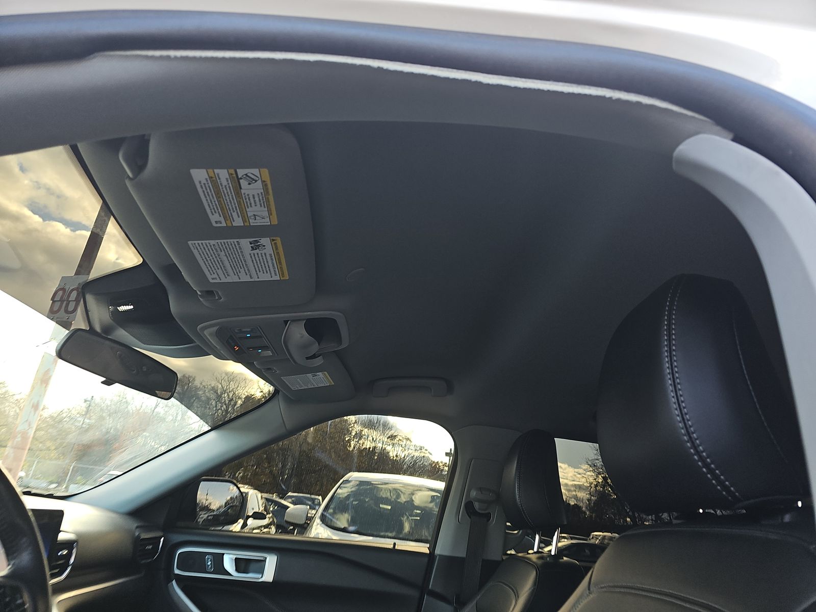 2022 Ford Explorer XLT AWD