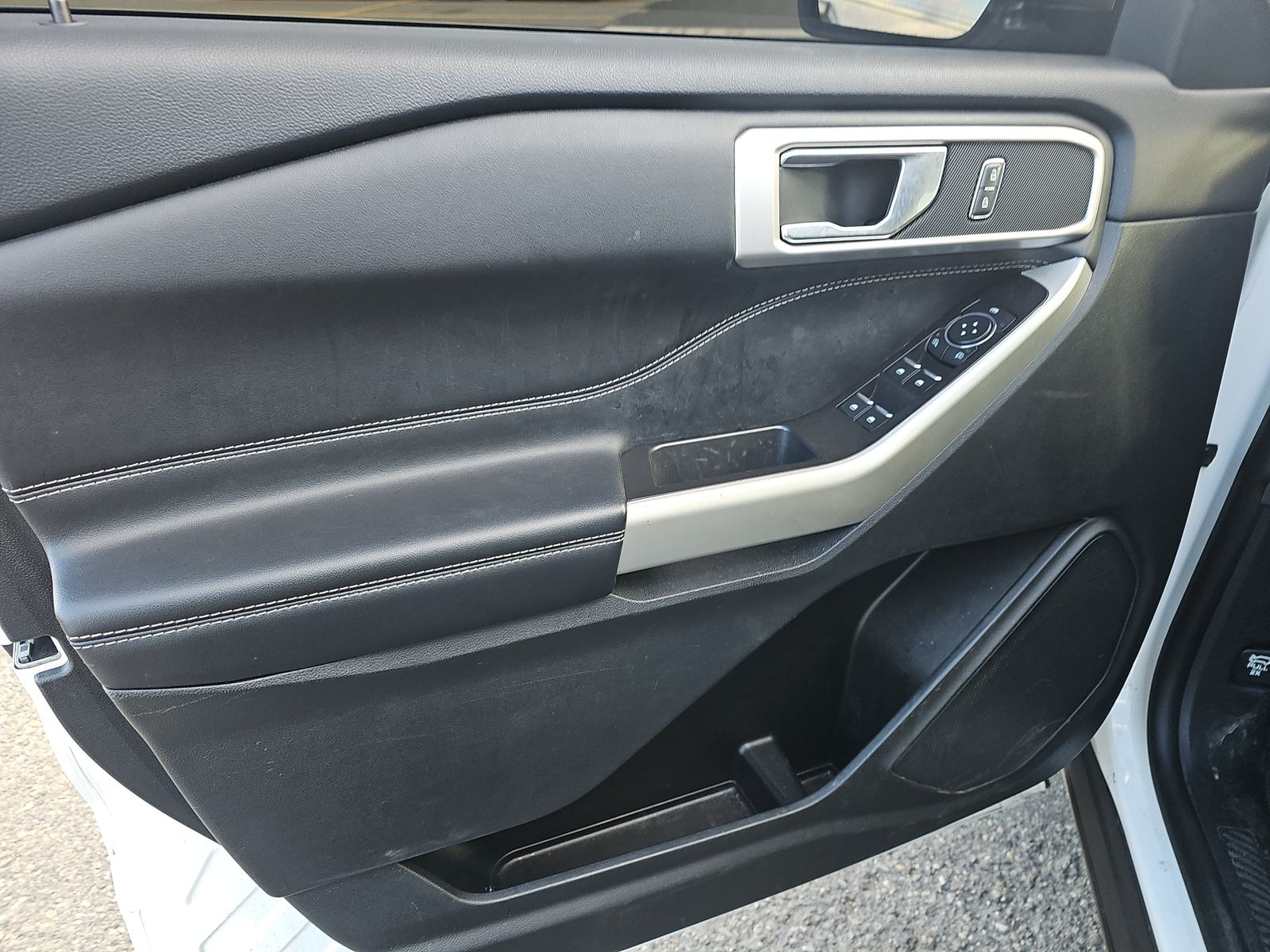 2022 Ford Explorer XLT AWD