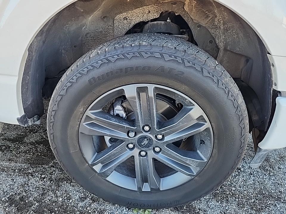 2023 Ford F-150 Lariat AWD