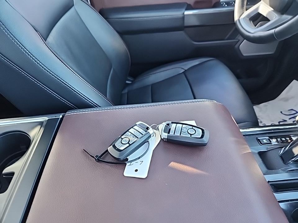 2023 Ford F-150 Lariat AWD