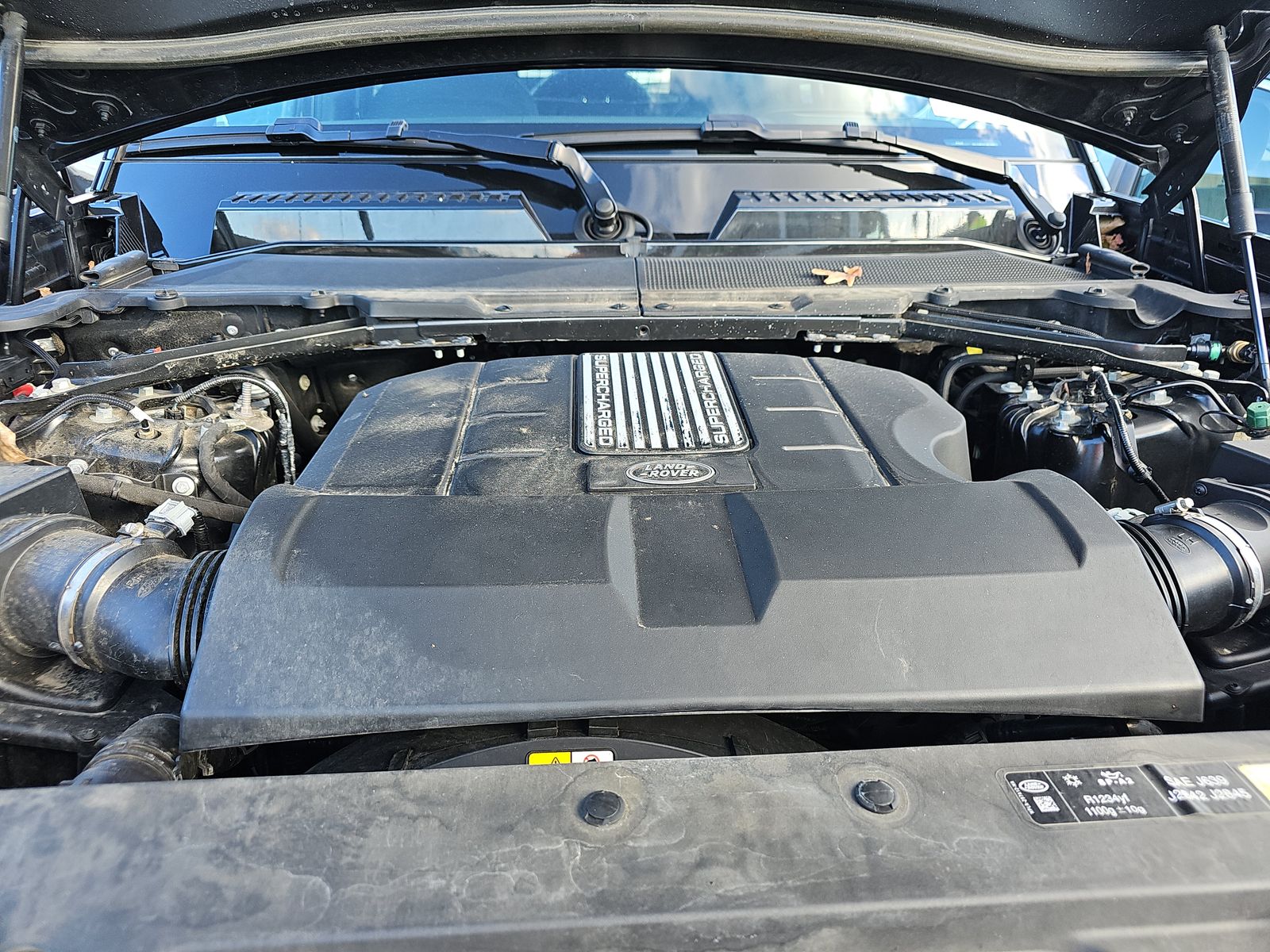 2023 Land Rover Defender 110 V8 AWD