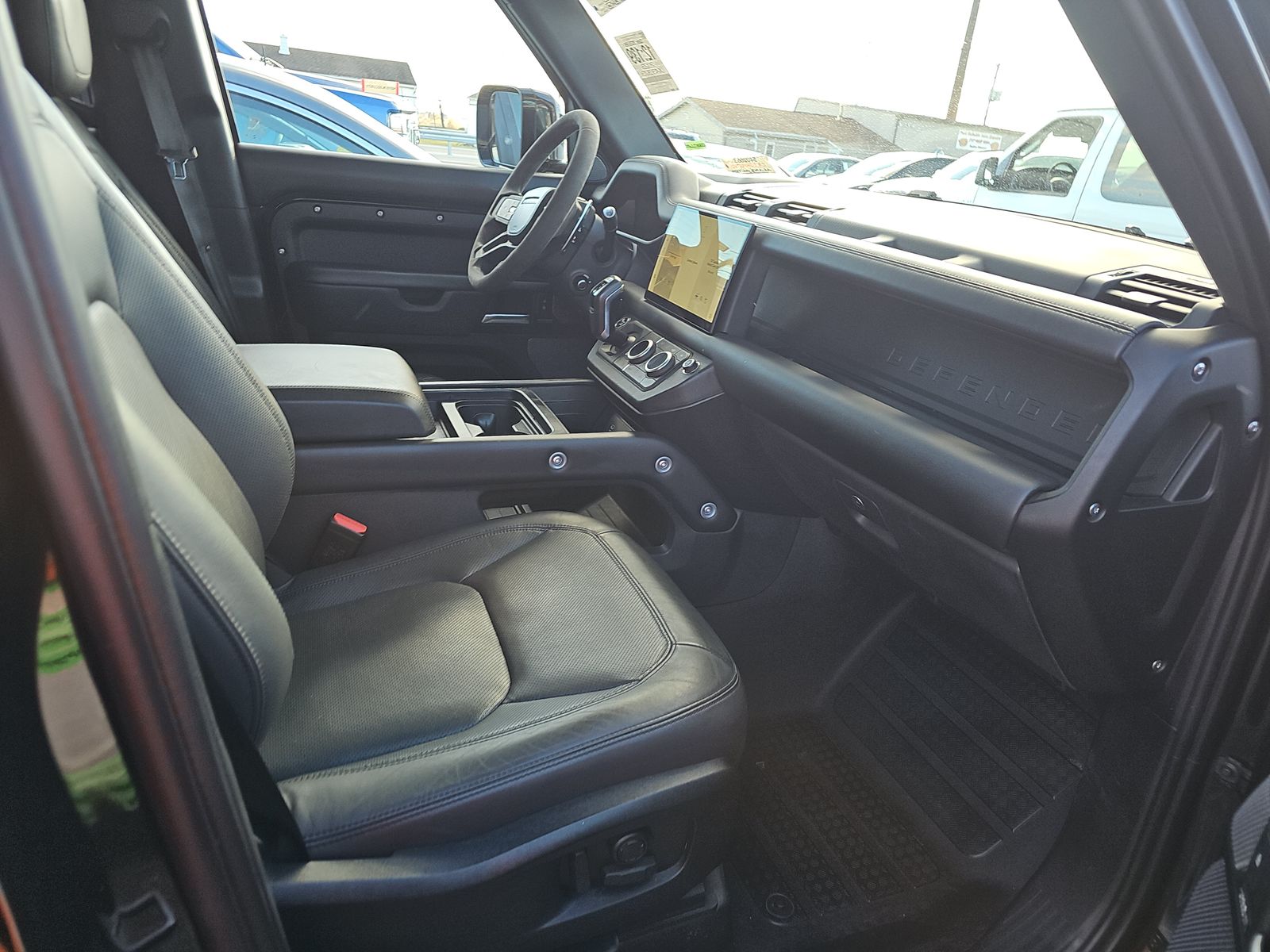 2023 Land Rover Defender 110 V8 AWD