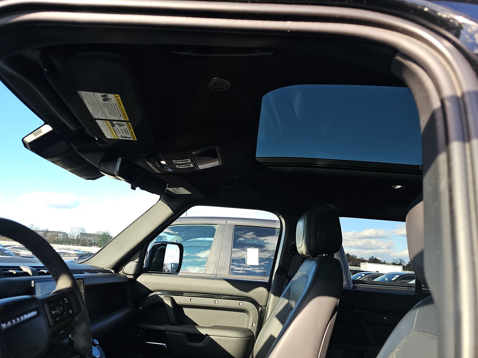 2023 Land Rover Defender 110 V8 AWD