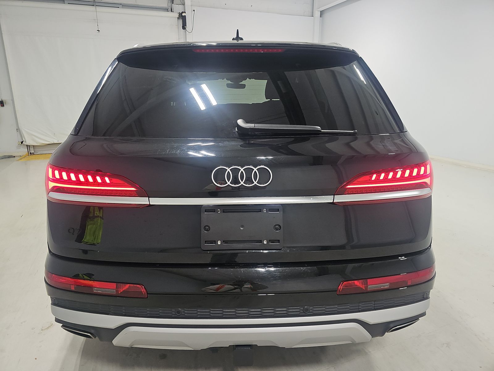 2025 Audi Q7 Premium AWD