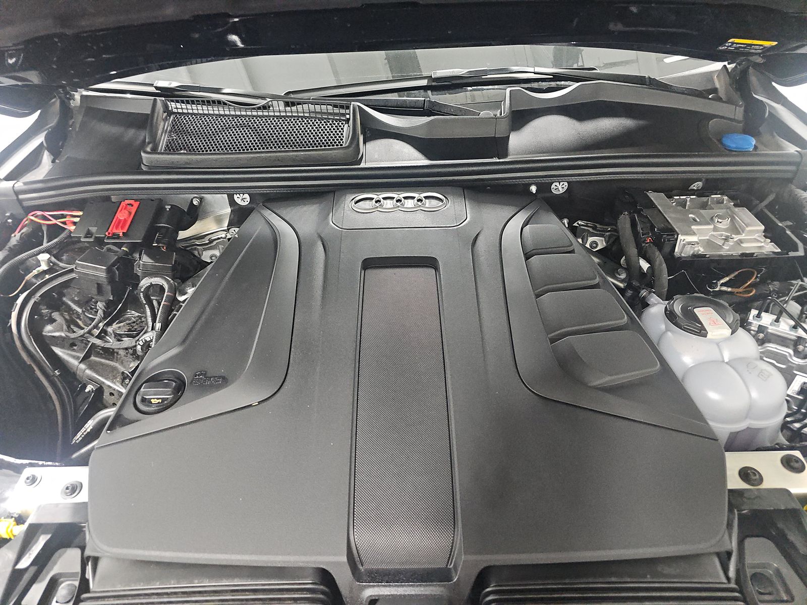 2025 Audi Q7 Premium AWD