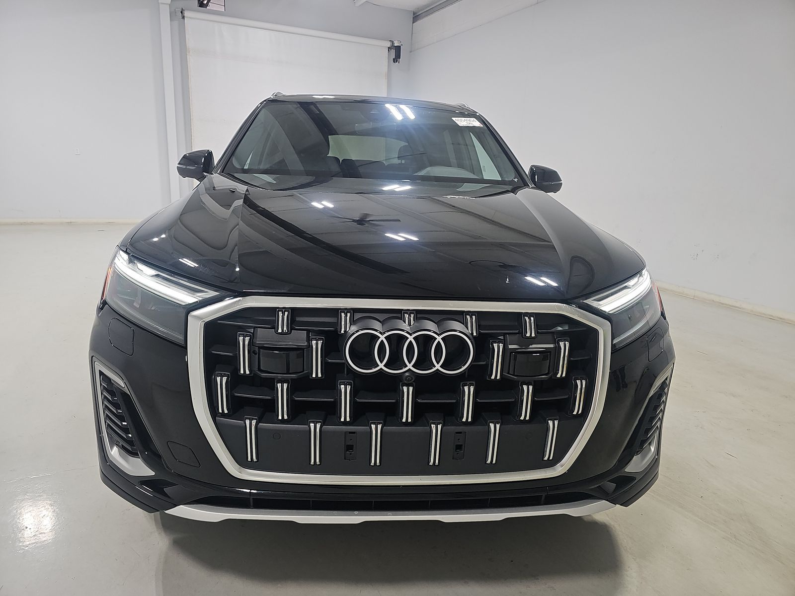 2025 Audi Q7 Premium AWD