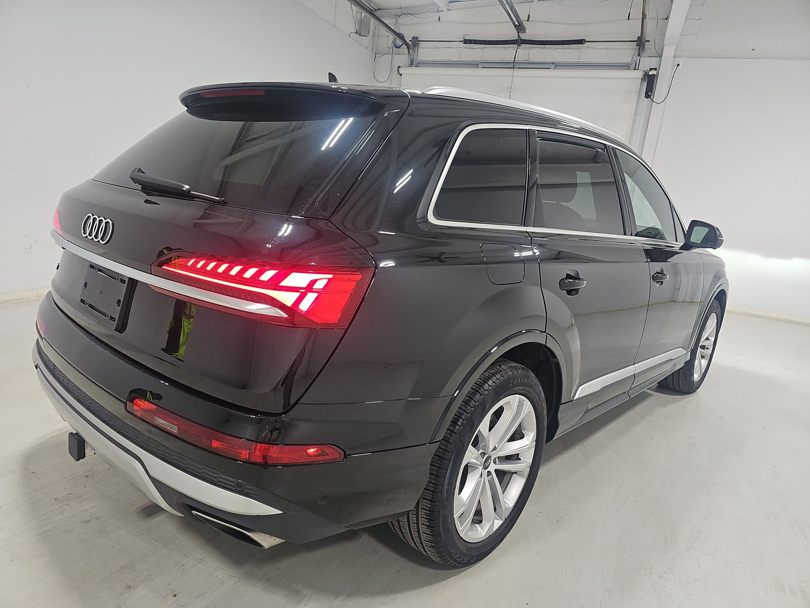 2025 Audi Q7 Premium AWD