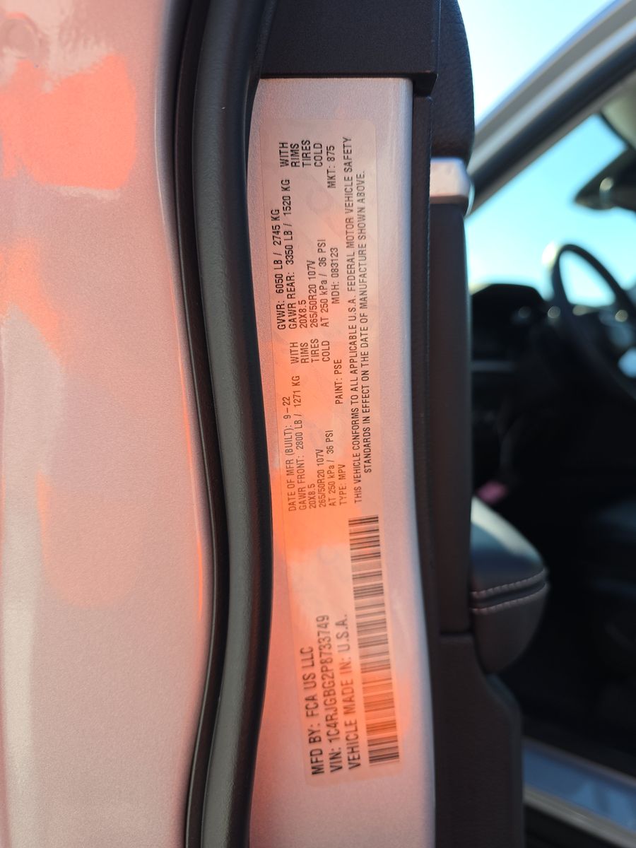 2023 Jeep Grand Cherokee Limited RWD