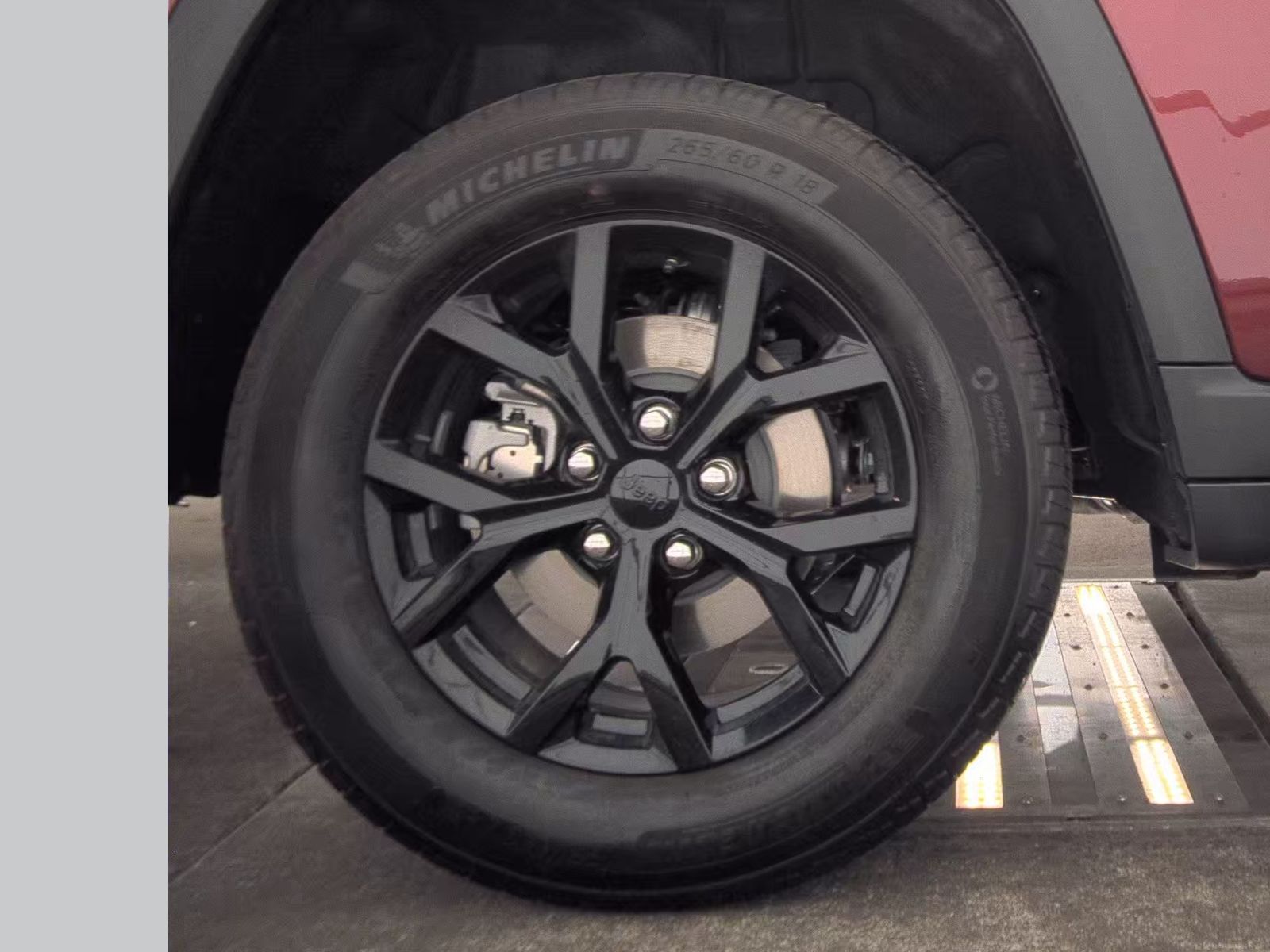 2024 Jeep Grand Cherokee Altitude RWD