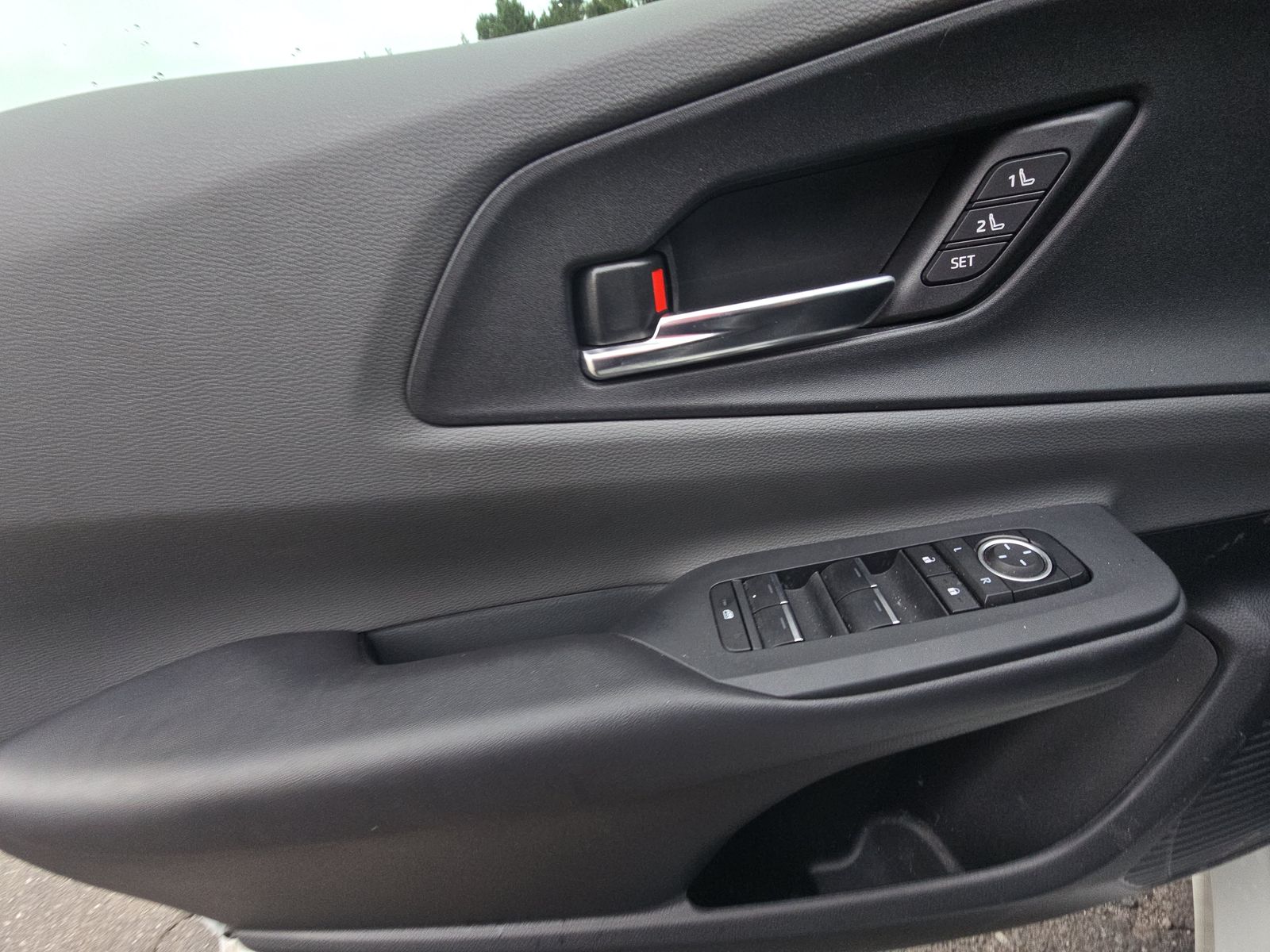 2024 Toyota Prius Limited FWD