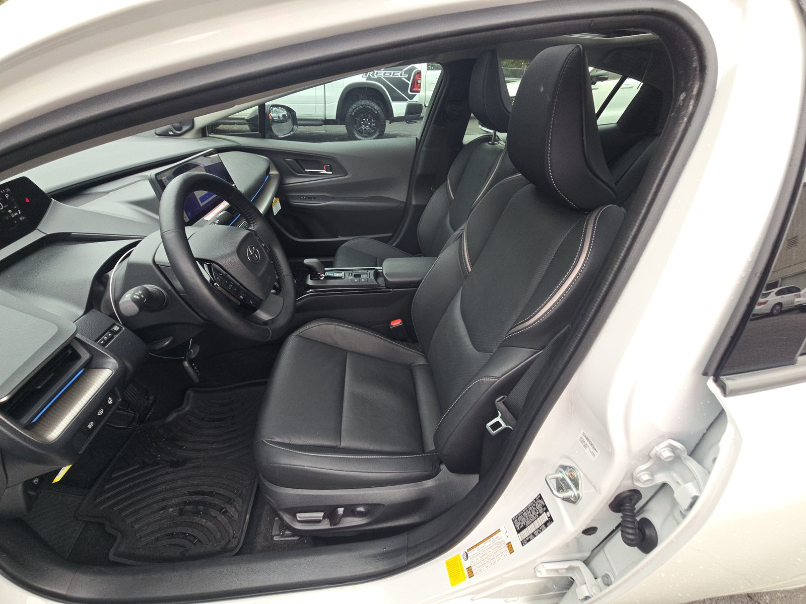 2024 Toyota Prius Limited FWD