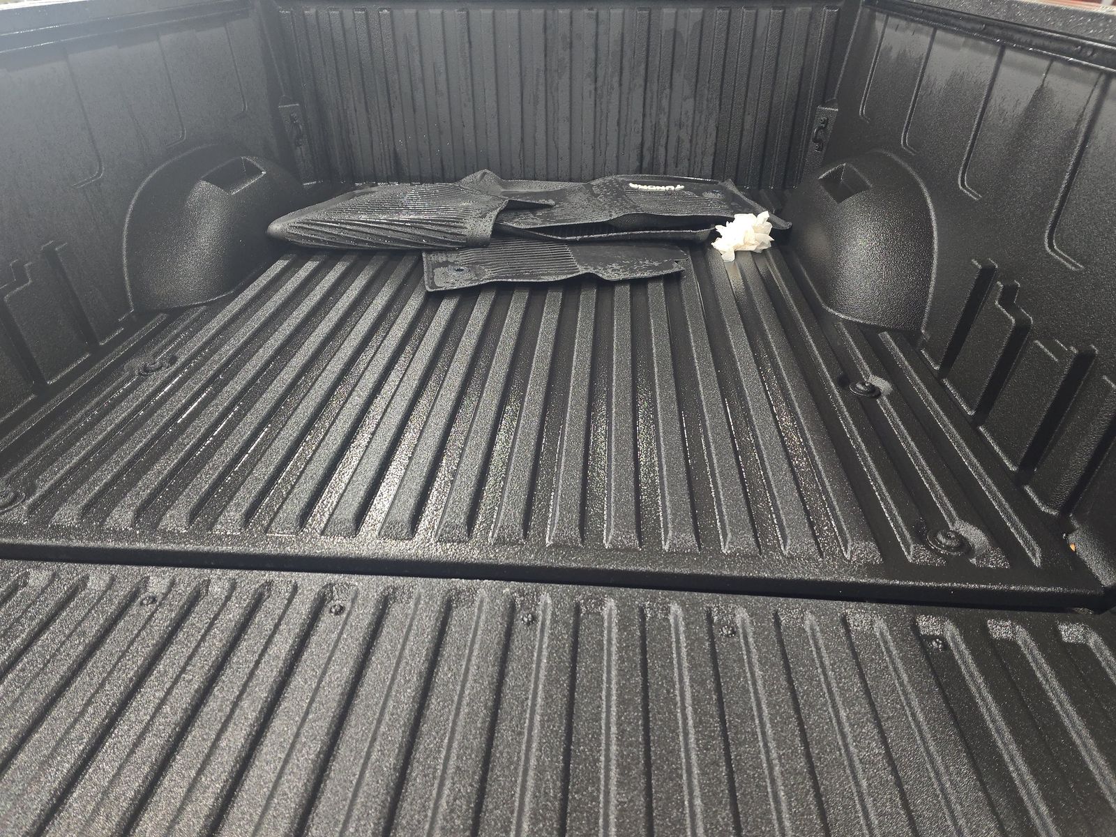 2023 Toyota Tundra SR5 AWD