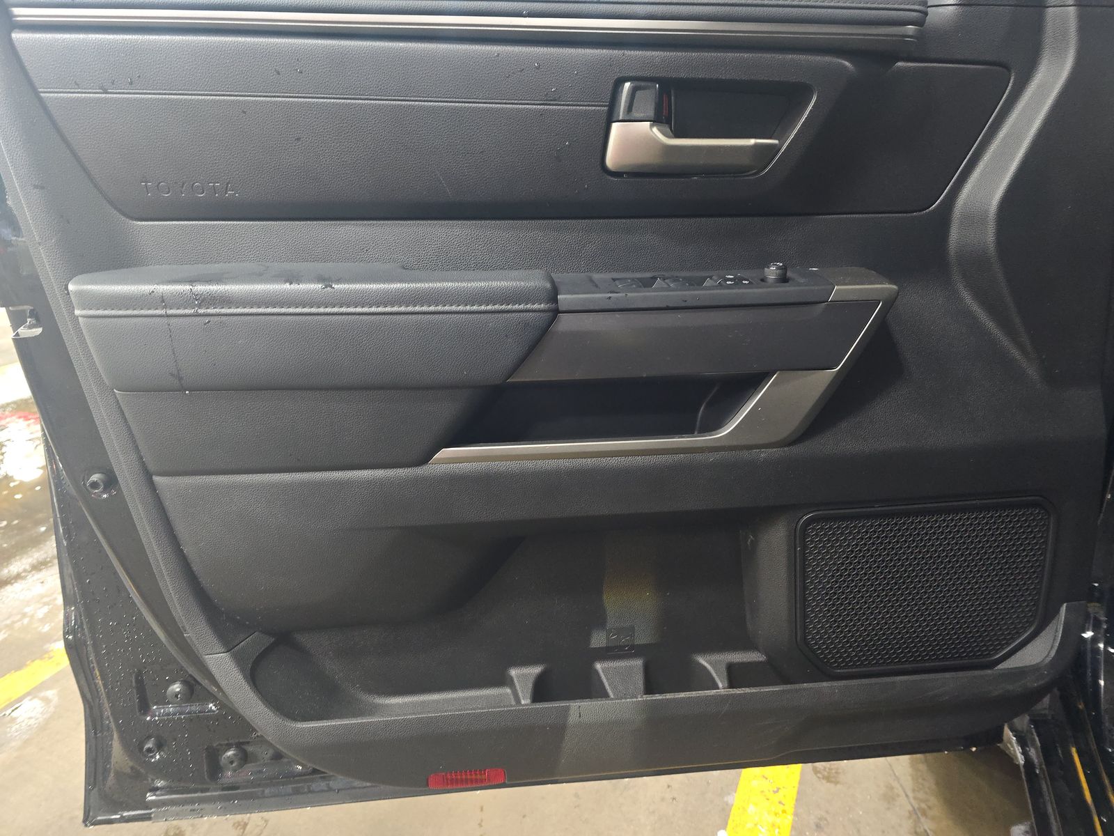 2023 Toyota Tundra SR5 AWD