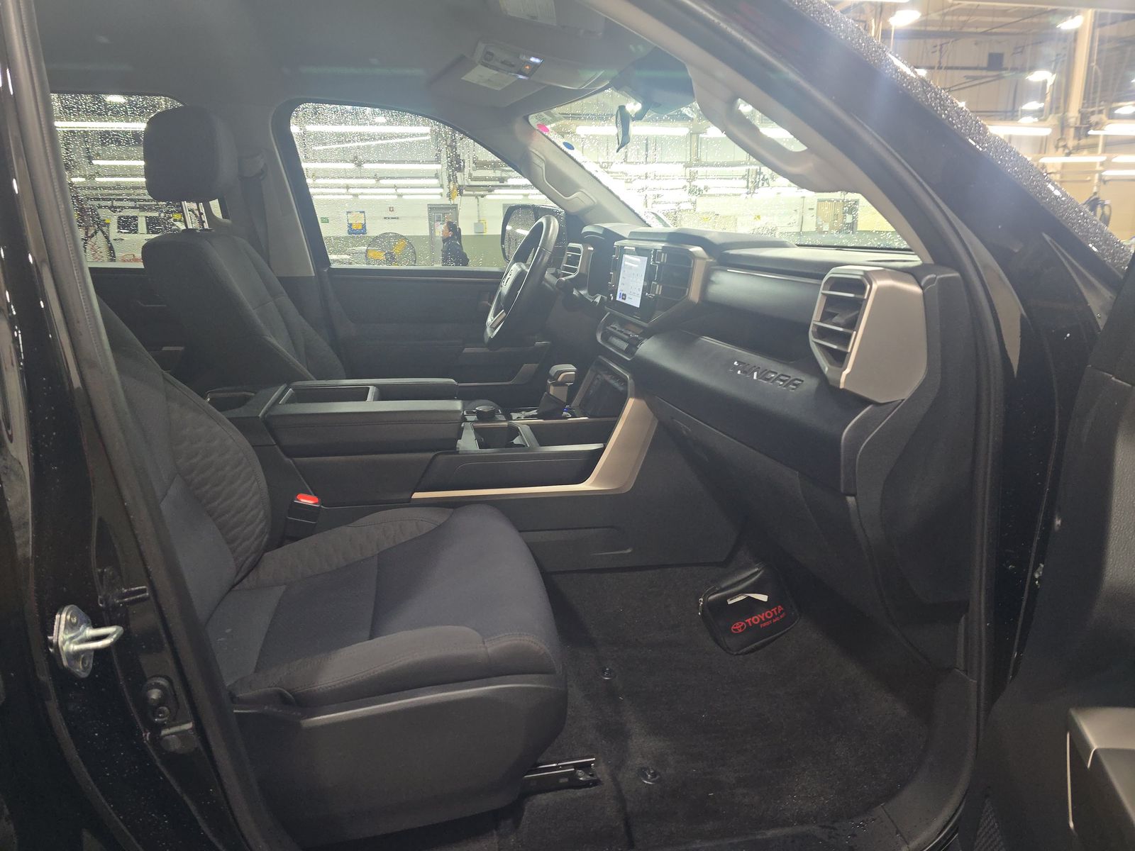 2023 Toyota Tundra SR5 AWD