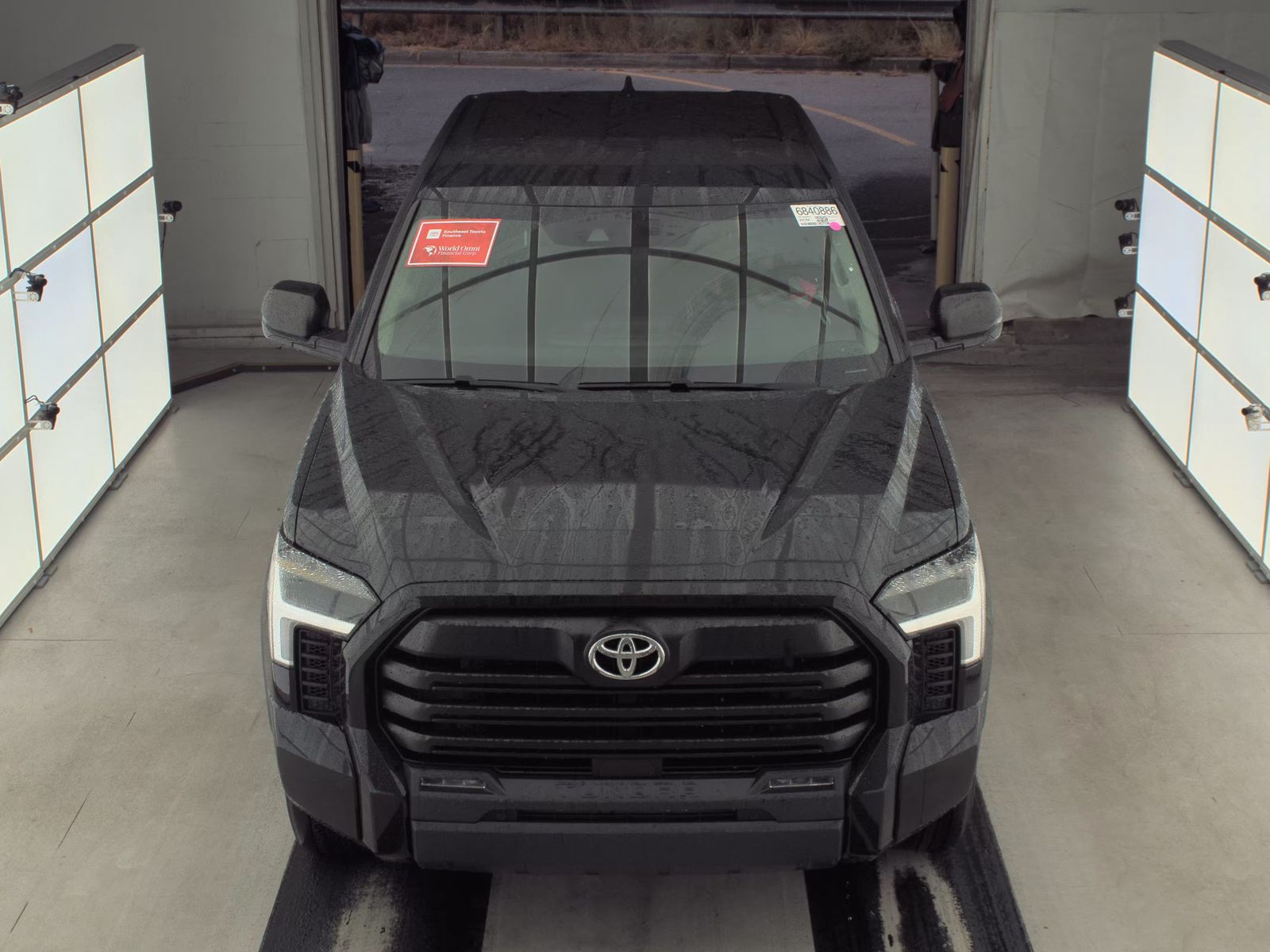 2023 Toyota Tundra SR5 AWD