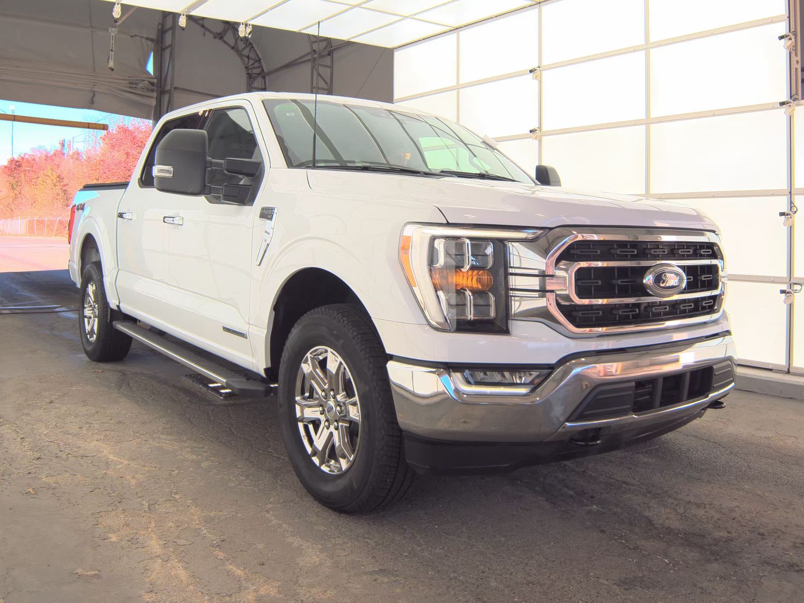 2023 Ford F-150 Hybrid XLT AWD