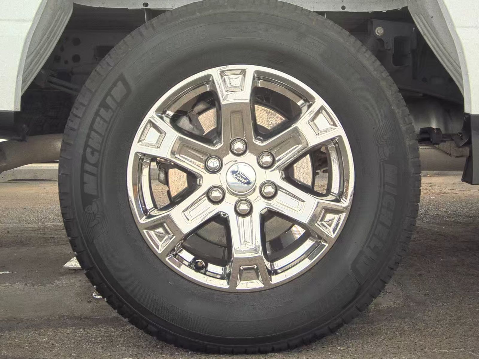 2023 Ford F-150 Hybrid XLT AWD