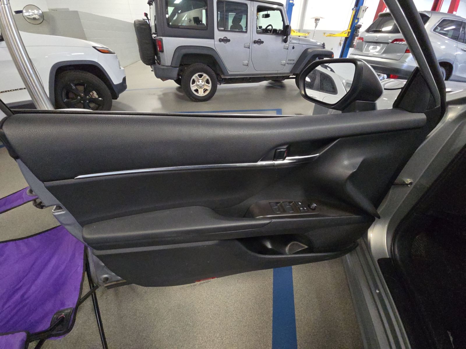 2024 Toyota Camry SE FWD