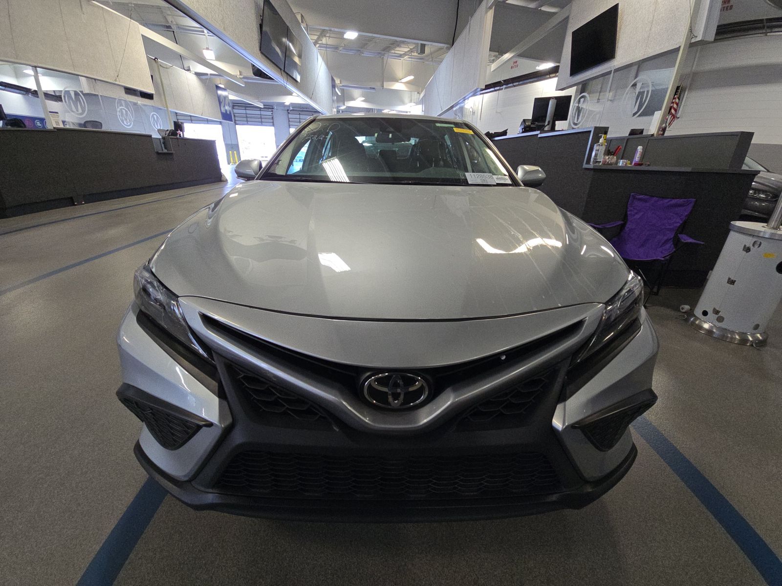 2024 Toyota Camry SE FWD