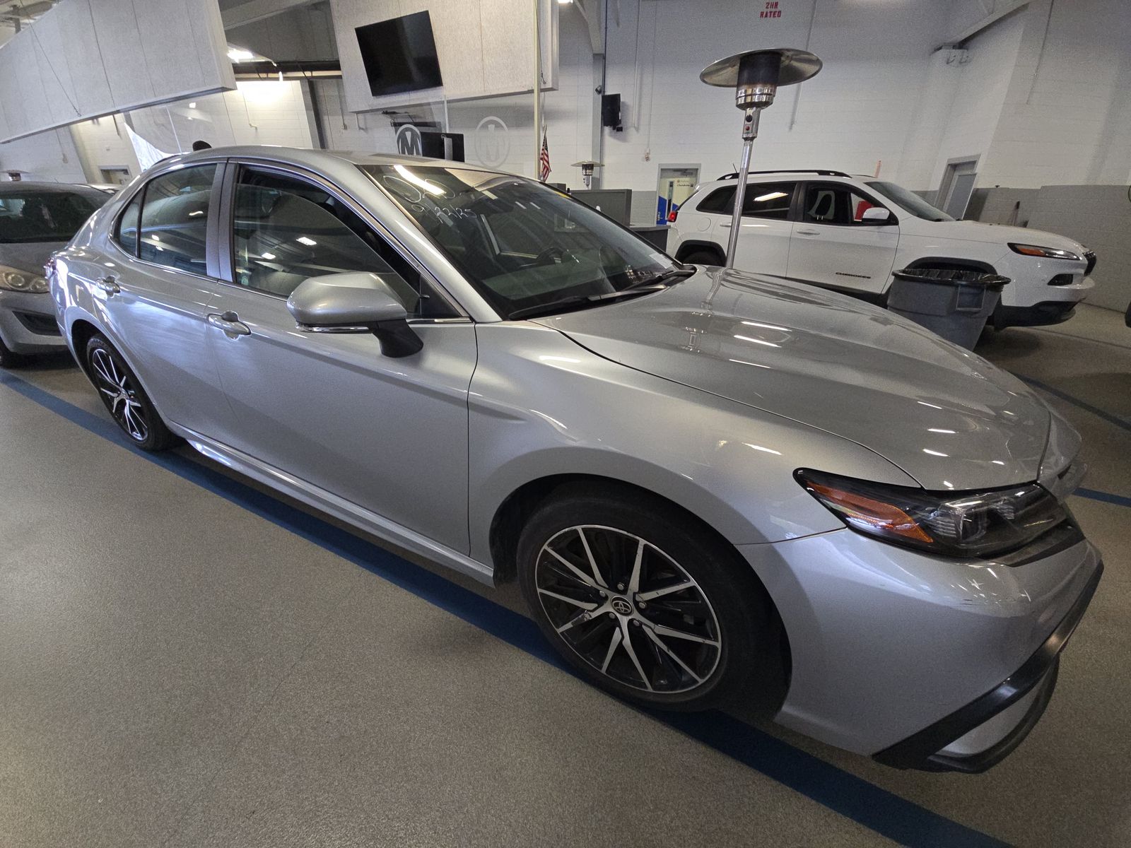 2024 Toyota Camry SE FWD