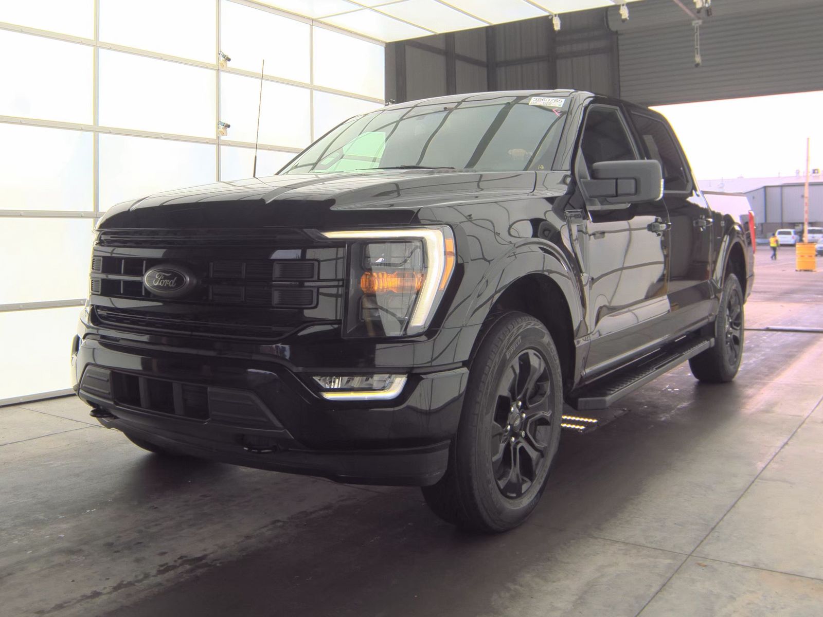 2023 Ford F-150 XLT AWD