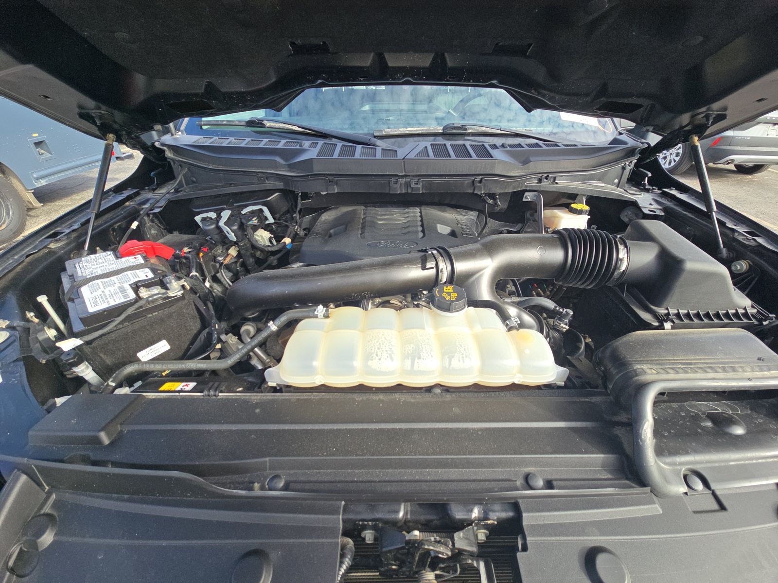 2023 Ford F-150 XLT AWD