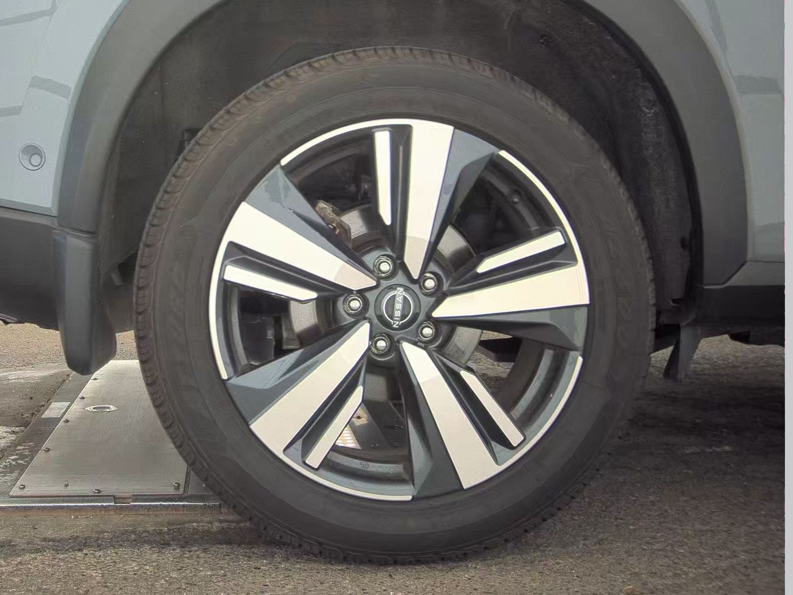 2024 Nissan Rogue SL AWD