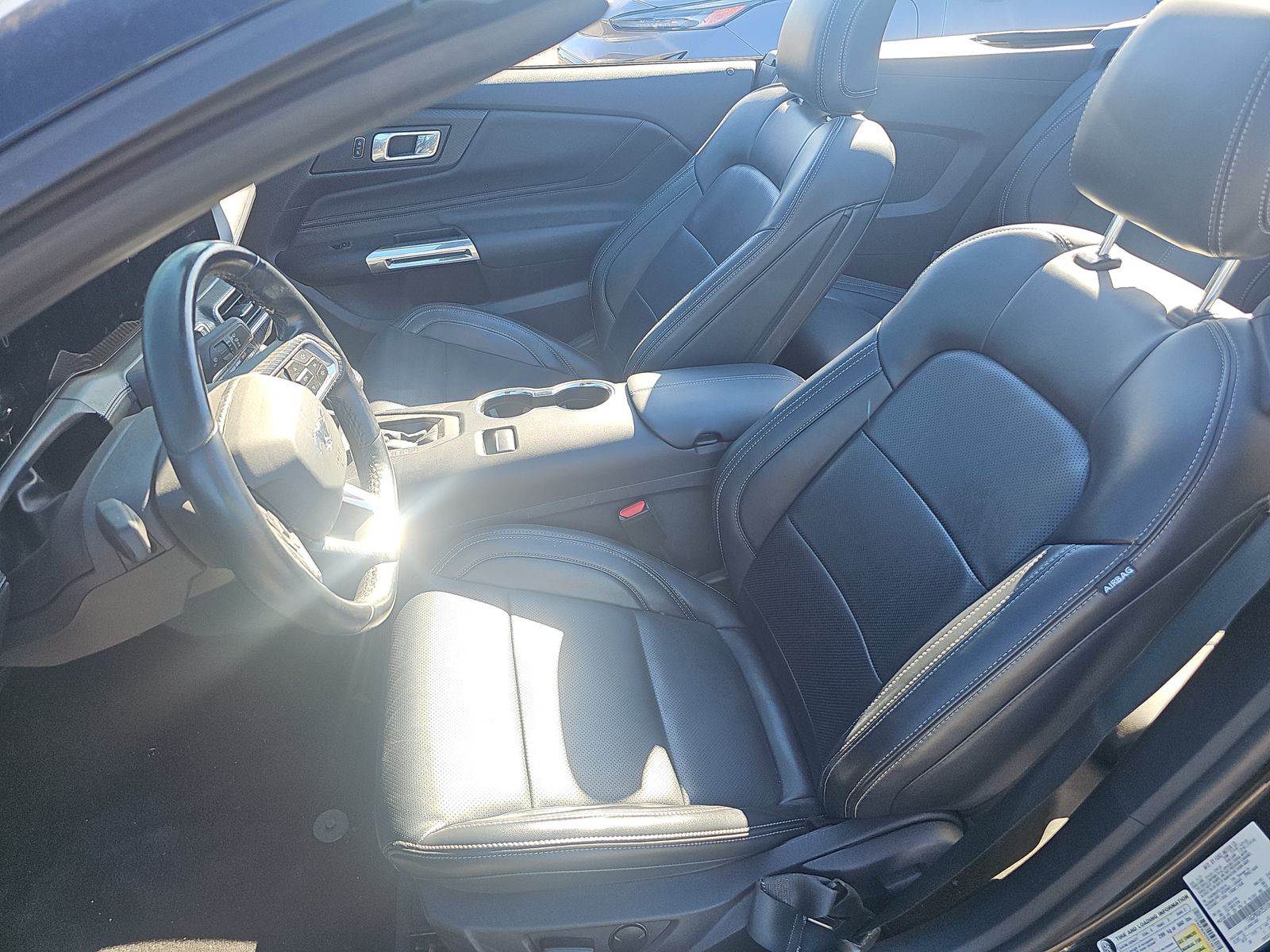 2025 Ford Mustang EcoBoost Premium RWD