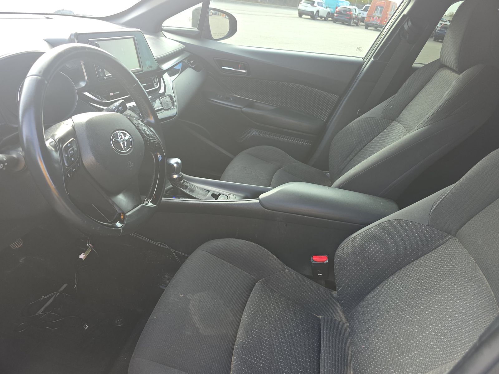 2018 Toyota C-HR XLE FWD