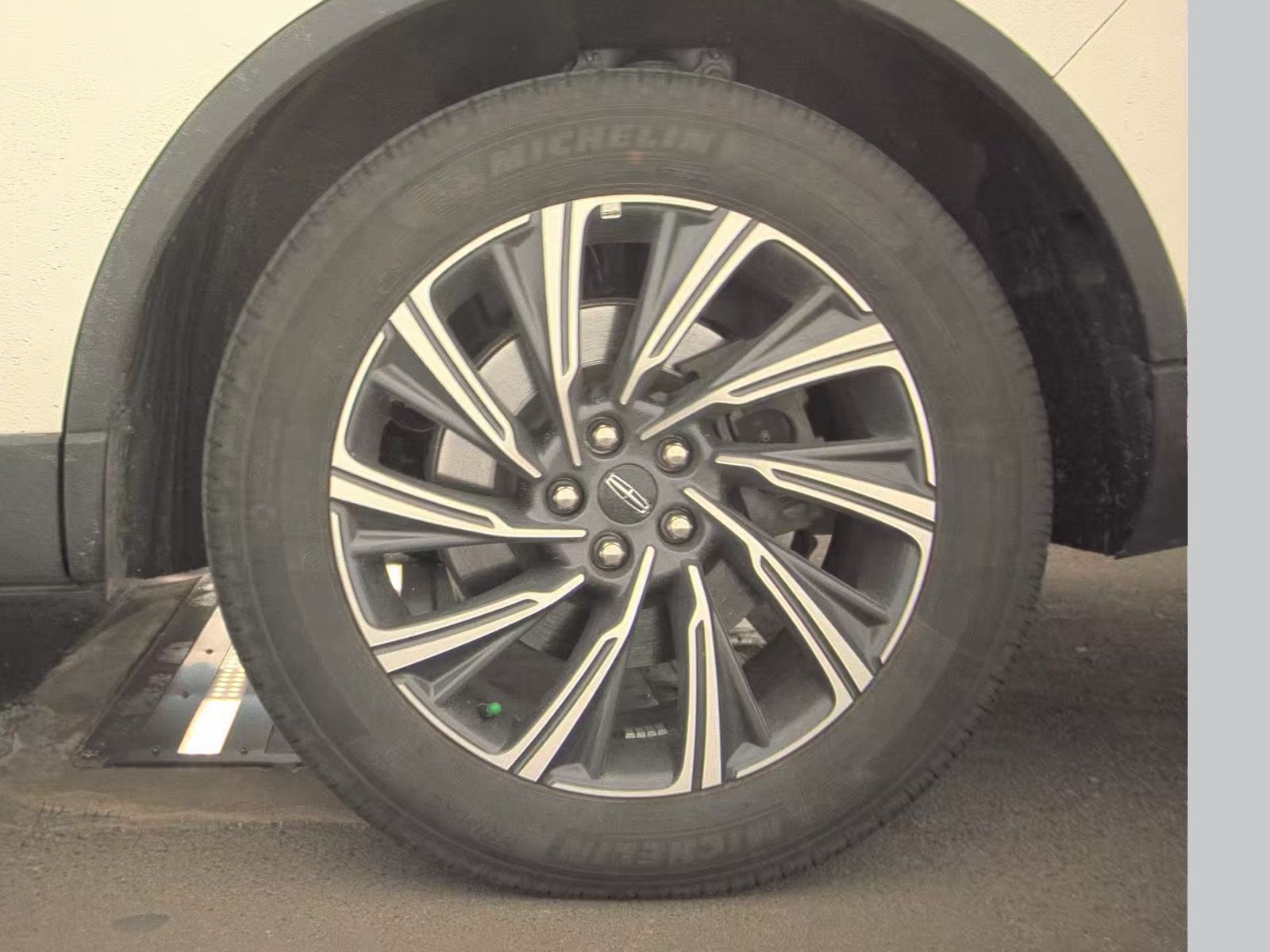 2025 Lincoln Aviator Premiere AWD