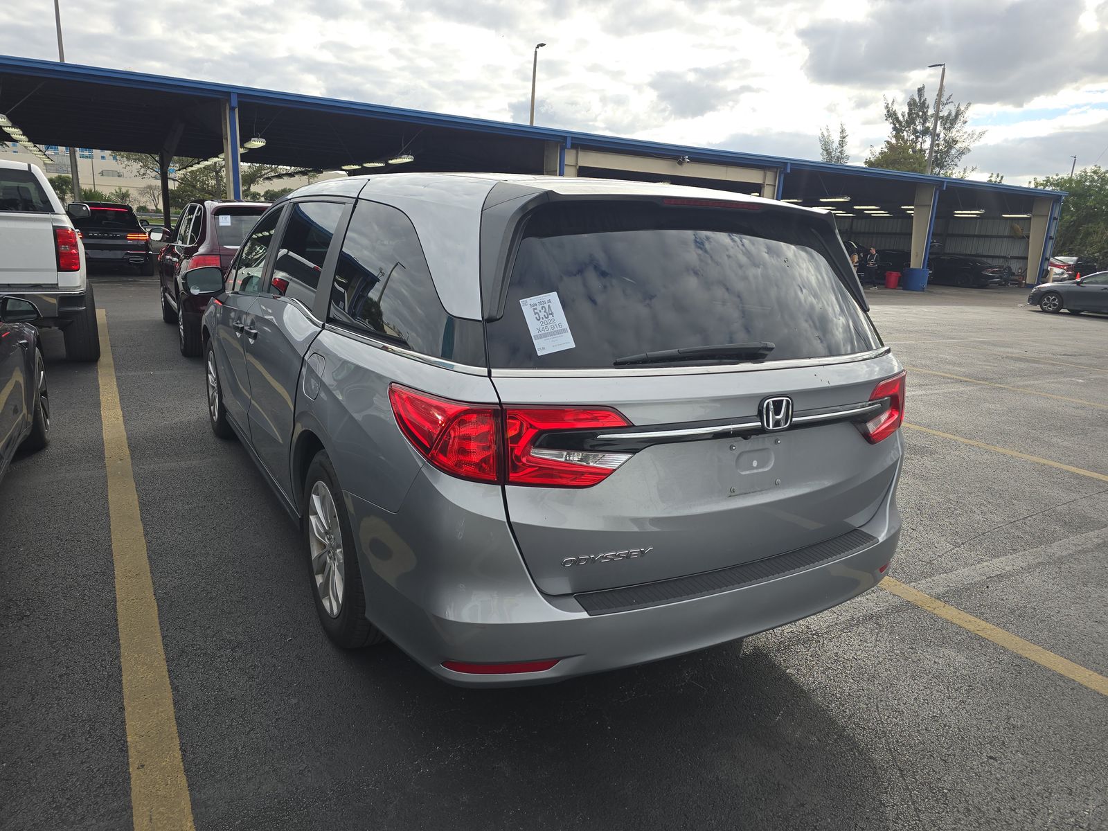 2022 Honda Odyssey LX FWD