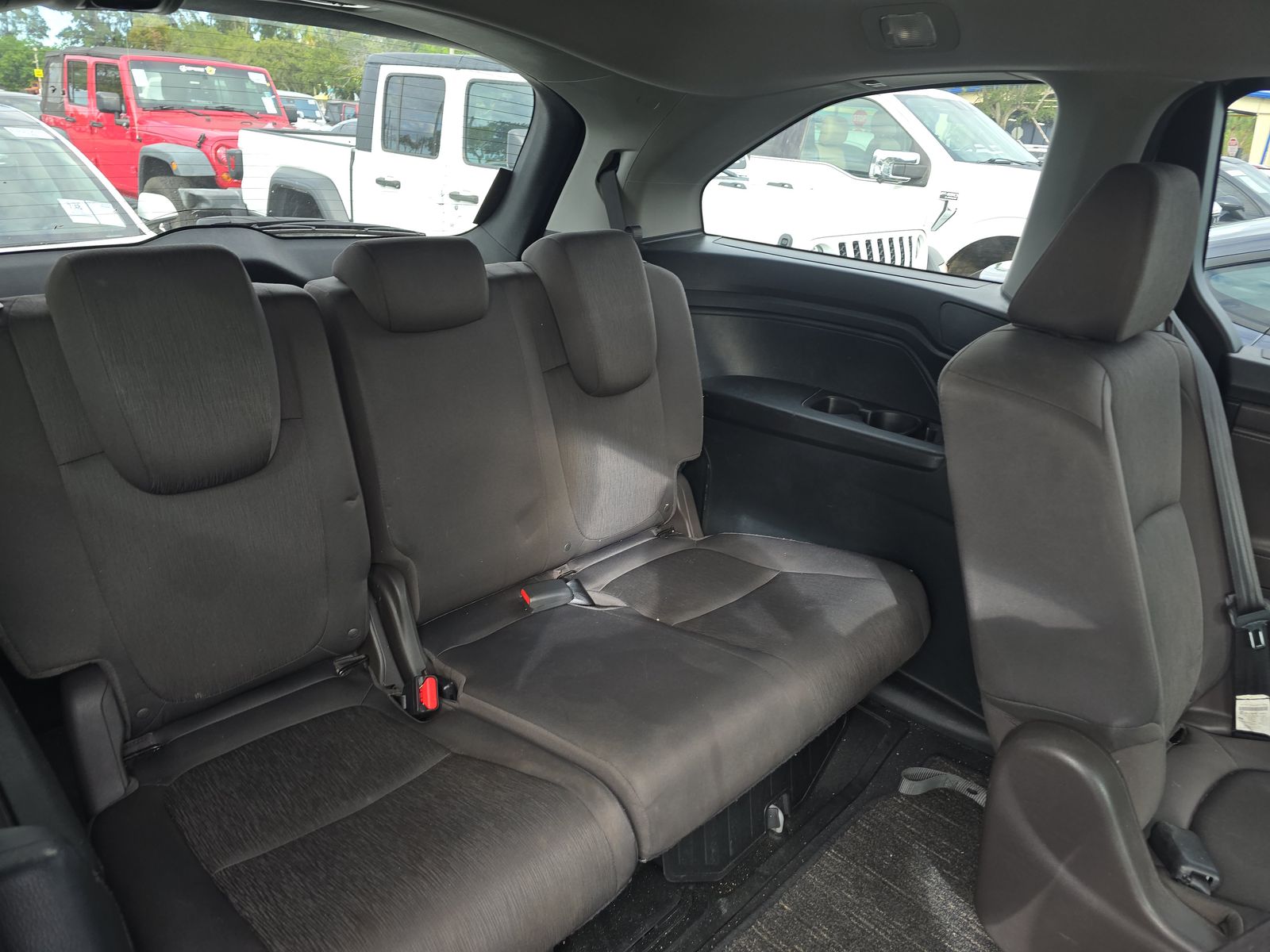 2022 Honda Odyssey LX FWD