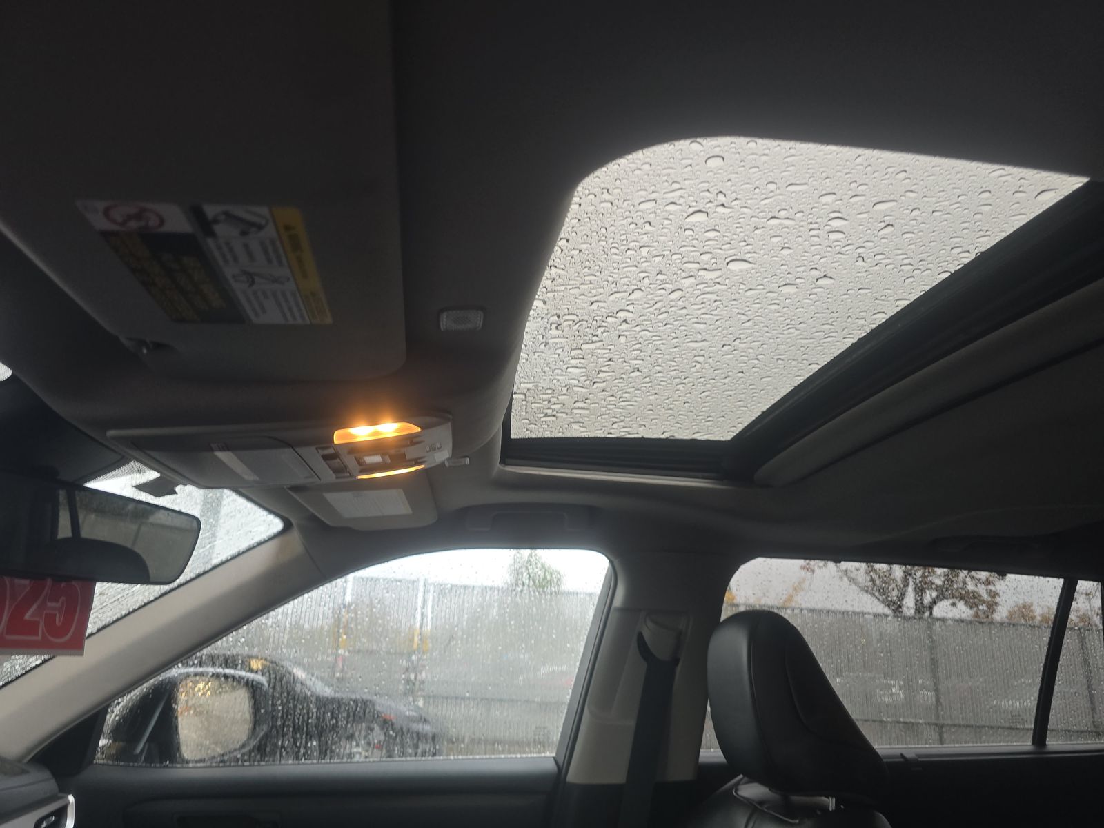 2023 Toyota Highlander Hybrid XLE FWD