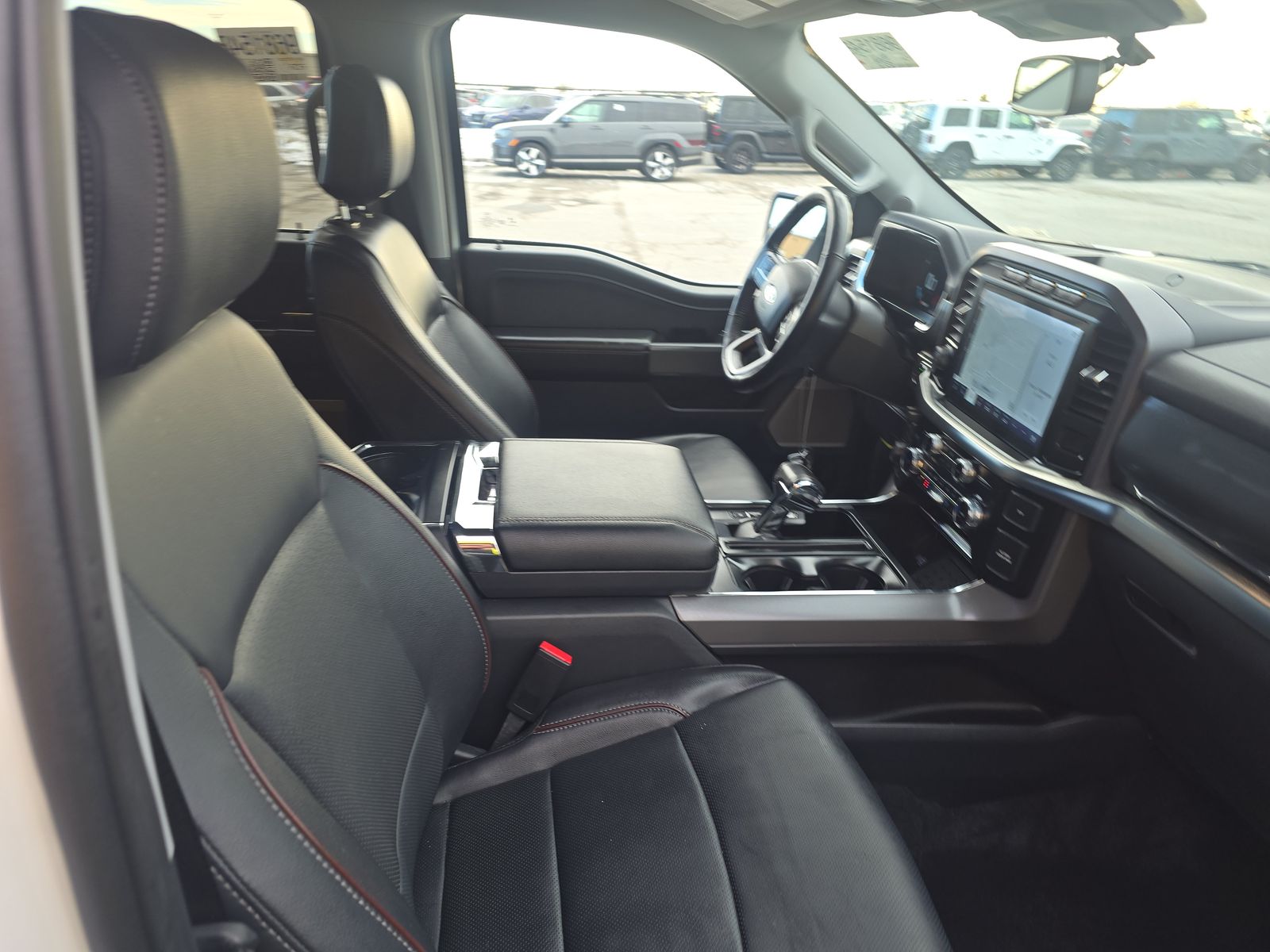 2023 Ford F-150 Lariat AWD