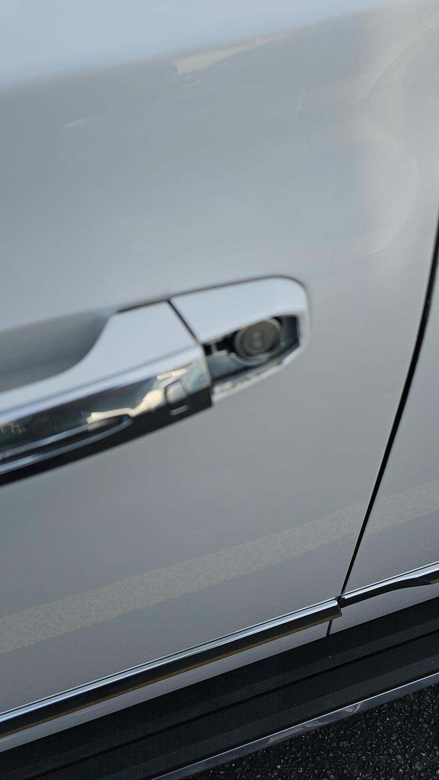 2017 Cadillac Escalade ESV Premium Luxury AWD