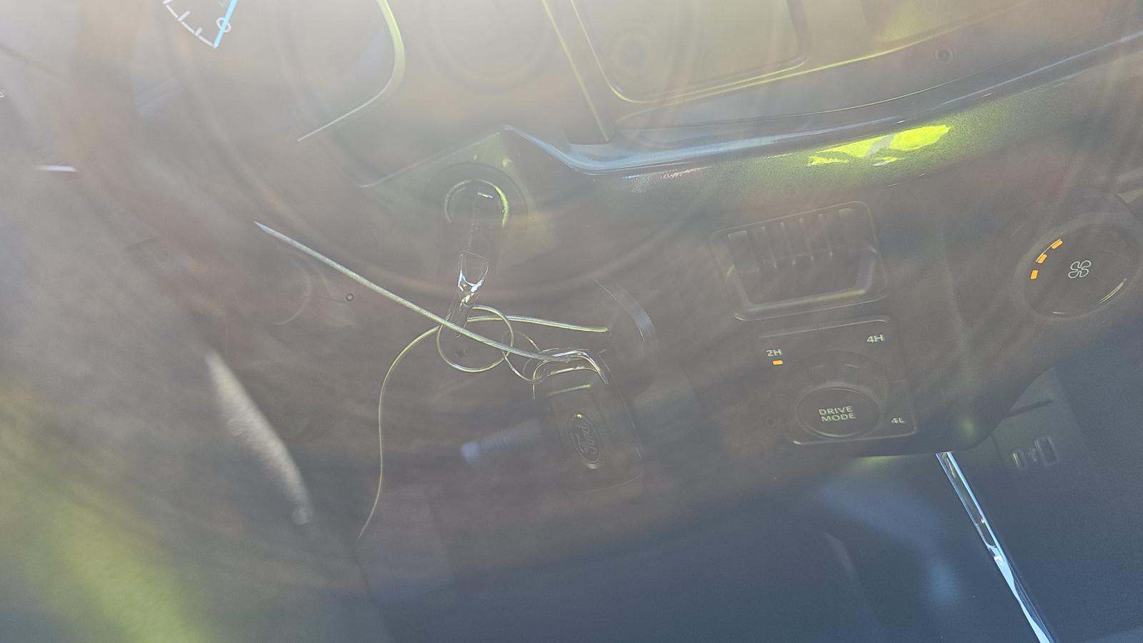 2023 Ford F-150 XL AWD