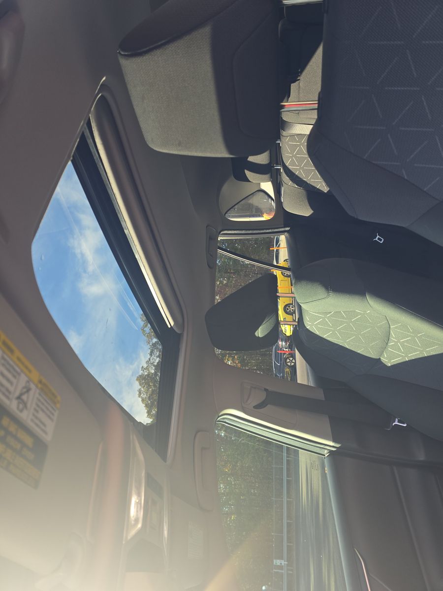 2023 Toyota RAV4 XLE FWD